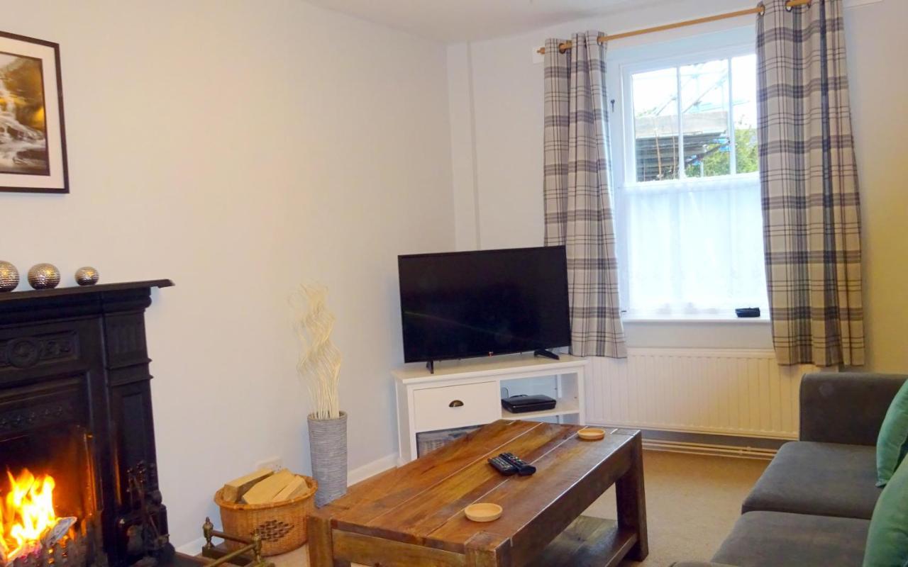 Cherry Cottage, Youlgrave Nr Bakewell Youlgreave Dış mekan fotoğraf